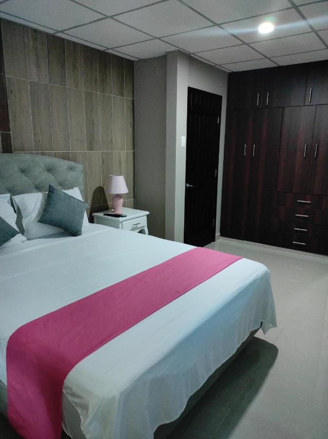 Royalinn Guayaquil Eksteriør bilde